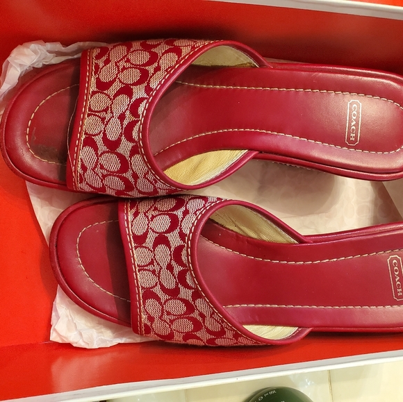 Coach Small C handbag and wedges - RARE! - Picture 3 of 3